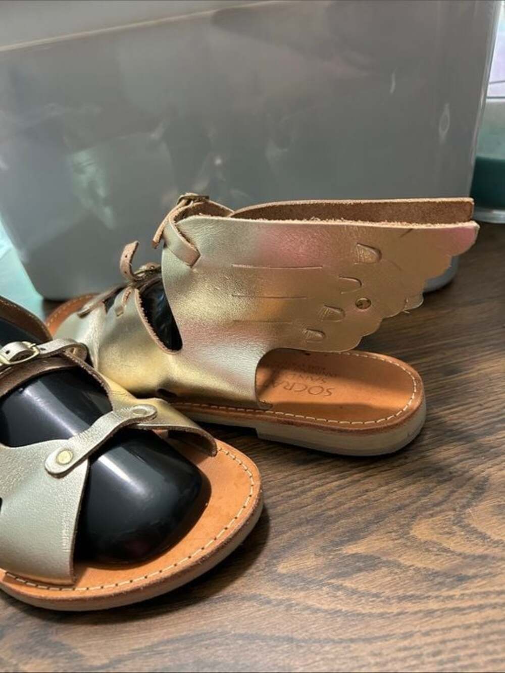 Socrates Sandals Greek Leather Women's Metallic Gold Cutout Winged Sandals - Picture 10 of 11